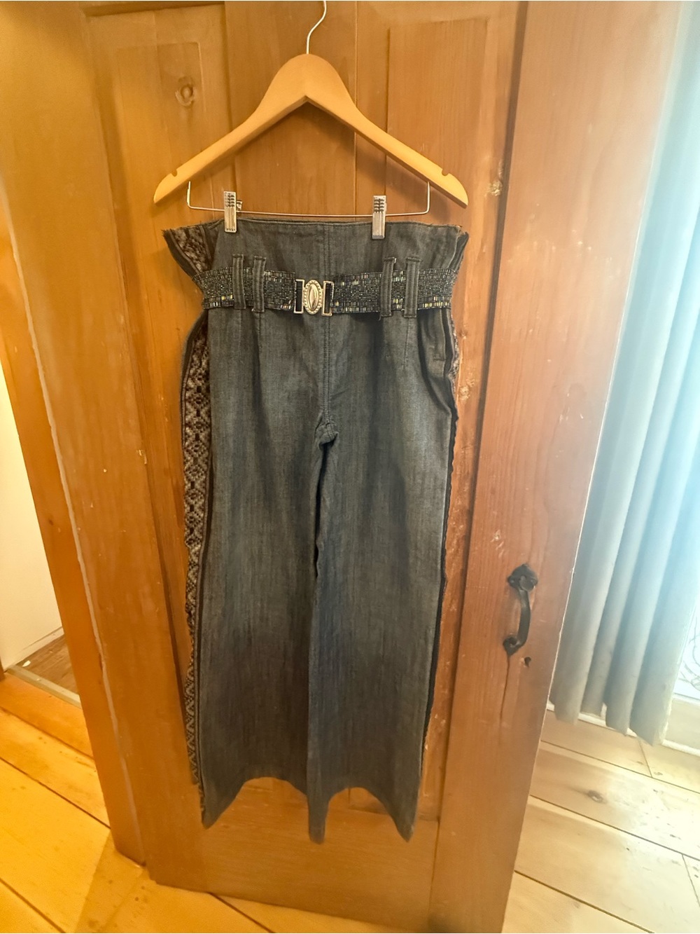 Vero Moda Dark Blue Wide Leg Jeans with Embroidered Side Trim